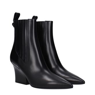 Valentino Garavani Womens Black Leather Ankle Boots