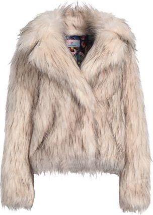 Chiara Ferragni JACKEN & M&Auml;NTEL - Shearling- & Kunstfell auf YOOX.COM