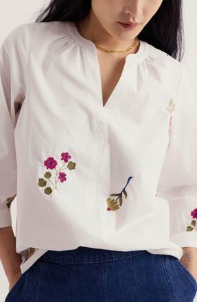 Seasalt Cornwall Grace Floral Embroidered Organic Cotton Popover Top in Flora Embroidery Chalk at Nordstrom, Size 14
