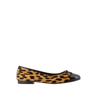 Tory Burch Schoenen, Dames, Veelkleurig, 36 EU, Leer, Leren Ballerinas met Cap Toe - Geprint