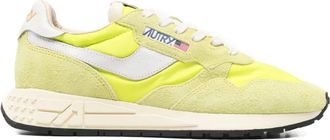 Autry Sneakers con applicazione logo - Giallo