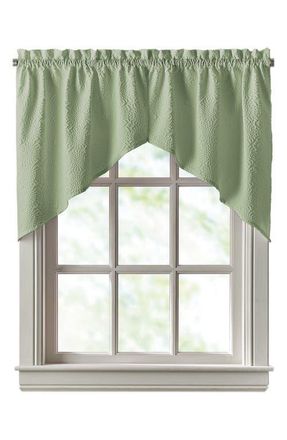 DKNY Chrysanthemum Set of 2 Floral Swags in Sage at Nordstrom