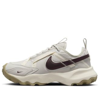 Nike (WMNS) Nike TC 7900 Light Bone Burgundy Crush DD9682-003