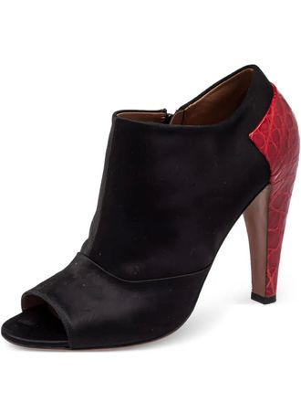 Alaia Satijnen enkellaarzen met krokodillen-reli&euml;f - Zwart