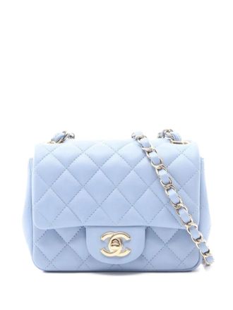 Chanel Matelass&eacute; mini-schoudertas met ketting - Blauw