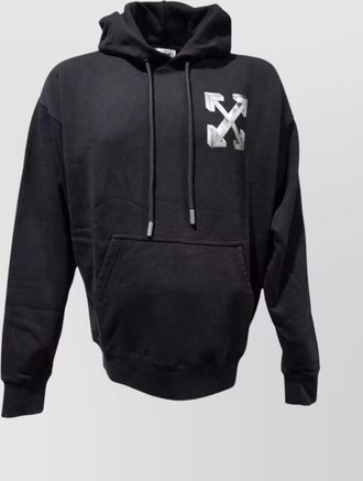 Off-white skate hoodie with drawstring and pocket