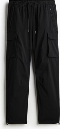 H&M Cargohose aus Nylon in Regular Fit - Schwarz