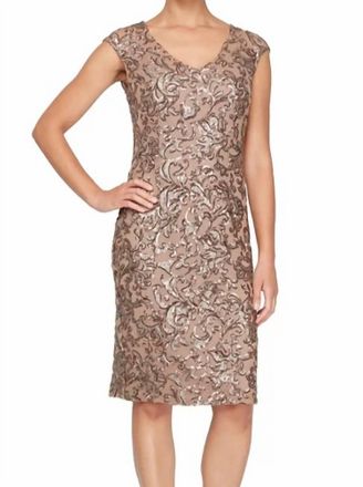 Alex Evenings Short Cap Sleeve Beaded Cocktail Dress In Mocha
