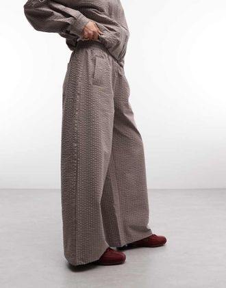 Cernucci Joggers a fondo ampio in nylon in coordinato-Neutro