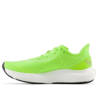 New Balance (WMNS) New Balance FuelCell Rebel v3 Thirty Watt Cosmic Rose WFCXCT3