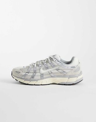 Nike P-6000 - Sneakers in camoscio bianco sporco