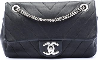 Chanel Tweedehands Mini Cc Chevron Kalfsleer Enkel Flap