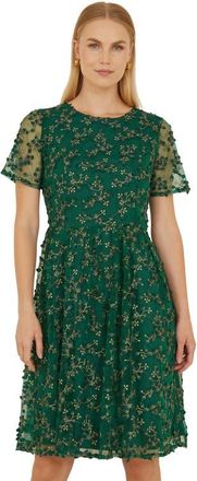 Yumi Embroidered Floral Skater Dress in Emerald Green at Nordstrom, Size 10