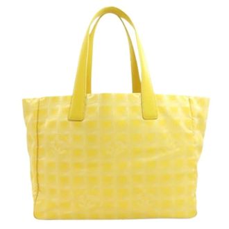 Chanel Pre-owned Tote Bags, female, Yellow, Size: ONE SIZE Pre-owned Vintage Nylon Tote Bag