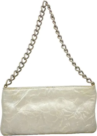 Chanel Silver Leather Pouch (Pre-Owned)