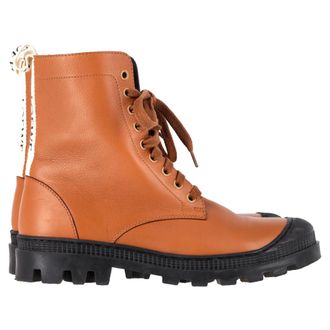 Loewe Loewe laarzen met logo-label in bruin leer