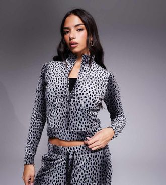 Juicy Couture Esclusiva Juicy Couture x ASOS - Felpa nera con cappuccio, stampa maculata tono su tono e cappuccio in coordinato-Grigio