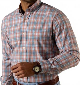 Duck Head Performance Poplin Sport Shirt In Rosewood