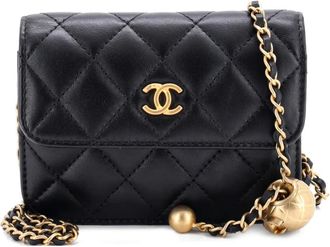 Chanel Pearl Crush Flap Clutch with Chain Quilted Lambskin Mini crossbody bag - Zwart