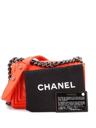 Chanel Boy Flap Bag Chevron Calfskin Small crossbody bag - Oranje