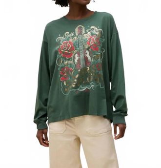 Daydreamer Chris Stapleton Long Sleeve Top In Deep Green