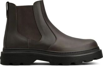 Tod's Schoenen, Heren, Bruin, 42 1/2 EU, Stijlvolle Enkellaarzen voor Vrouwen