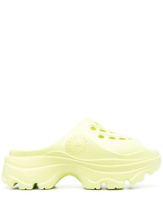 adidas logo-embossed perforated clogs - Yellow