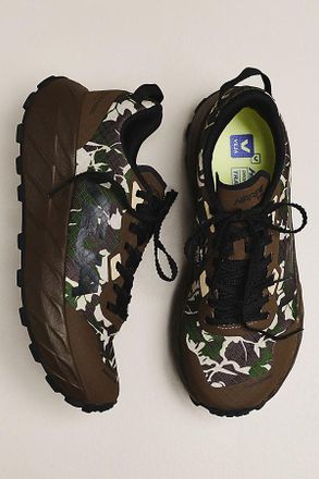 Veja Harpie Trail Performance Sneakers