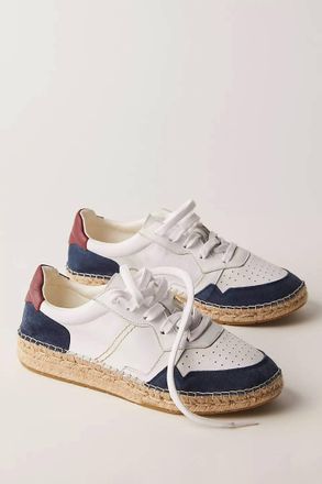Free People Womens Serendipity Sneakers In Ecru / Indigo