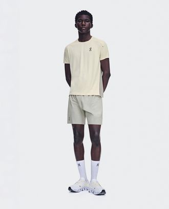 On 7 Performance Shorts