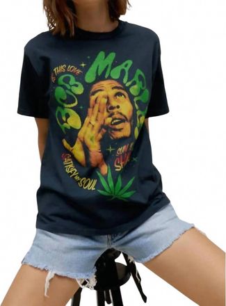 Daydreamer Bob Marley Weekend Short Sleeve Top In Black
