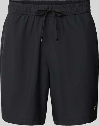 Nike Shorts mit Logo-Print und Eingrifftaschen in Black, Gr&ouml;&szlig;e XXL