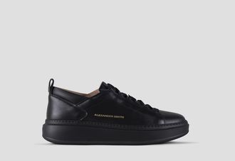 Alexander Smith Wembley Man High Frequency in smooth black leather and black sole