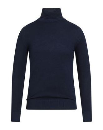 Out / Fit Turtlenecks
