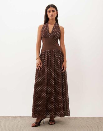 Tfnc vestito lungo con scollo allamericana, vita a contrasto e chiffon a pois color cioccolato-Marrone