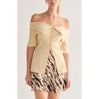 Crescent Off Shoulder Sweater Knit Top in Custard at Nordstrom, Size X-Small