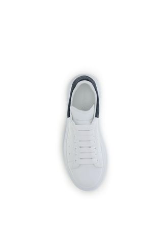 Alexander McQueen Mens Oversize Sneakers White-Blue Grey Sole: Rubber Trainers White/blue