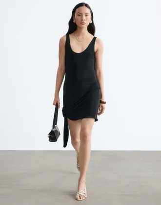 & Other Stories Vestito corto in jersey nero con allacciatura avvolgente