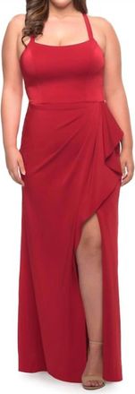 La Femme Jersey Scoopneck Gown - Plus In Red