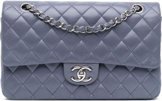 Chanel 2011 Medium Classic Lambskin Double Flap shoulder bag - Purple