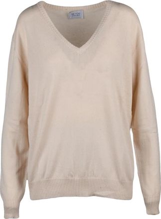 Be You Cashmere Knit Pullover With Classic V-Neck And Ribbed Cuffs