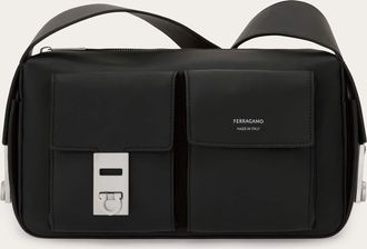 Ferragamo Men Utility shoulder bag with Hug buckle (M) Black