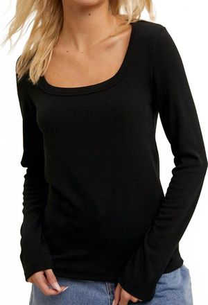 Wishlist Scoop Neck Fitted Ribbed Knit Top In Black