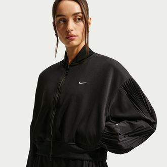 Nike Womens Nike Sportswear Pleated Sleeve Jacket in Black | IQ0436-010