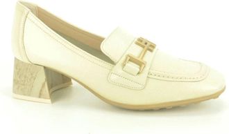 Hispanitas Beige Mocassin met kledingdetail - Dames - Pumps - Beige - 38 EU - Leer - Schoenen
