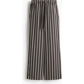 H&M Drawstring Twill Trousers in Black/striped at Nordstrom, Size Xx-Large