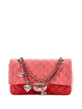 Chanel Tricolor Valentine Crystal Hearts Flap Bag Quilted Lambskin Medium schoudertas - Veelkleurig