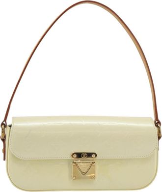 Louis Vuitton Malibu Street Monogram Vernis Beige Patent_Leather Handbag (Pre-Owned)