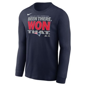 Nike New England Patriots 2025 AFC East Champions Trophy Collection Nike Mens NFL Long-Sleeve T-Shirt in Blue | NKAC41S8KZ-KZ5