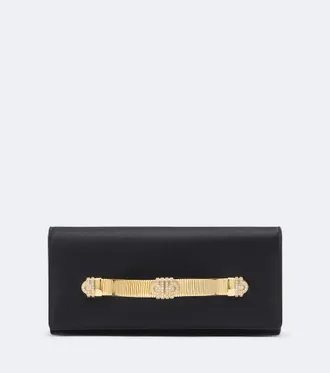 Bulgari Clutch Bvlgari Tubogas de sat&eacute;n